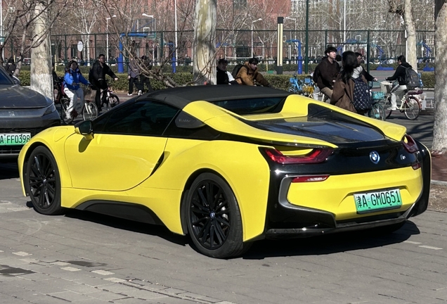 BMW i8 Roadster