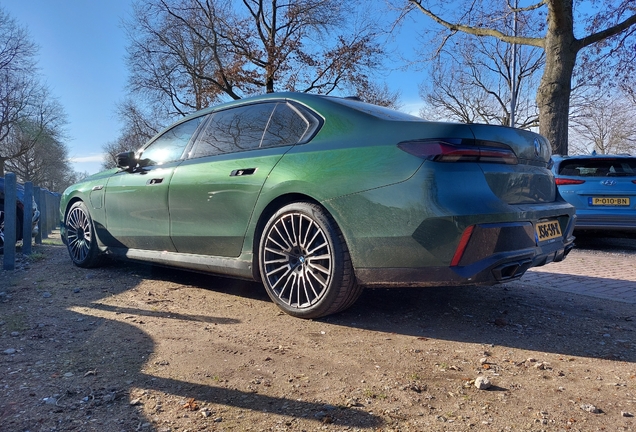 BMW M760e xDrive