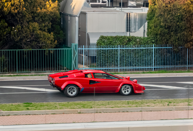 Lamborghini Countach LP400 S