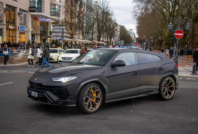 Lamborghini Urus Performante