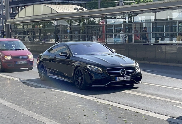 Mercedes-AMG S 63 Coupé C217