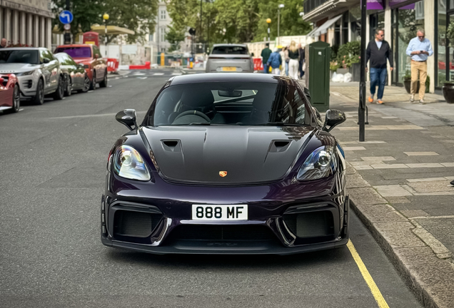 Porsche 718 Cayman GT4 RS Weissach Package