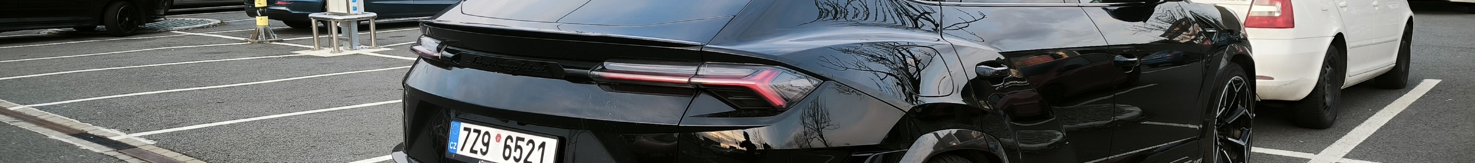 Lamborghini Urus Performante