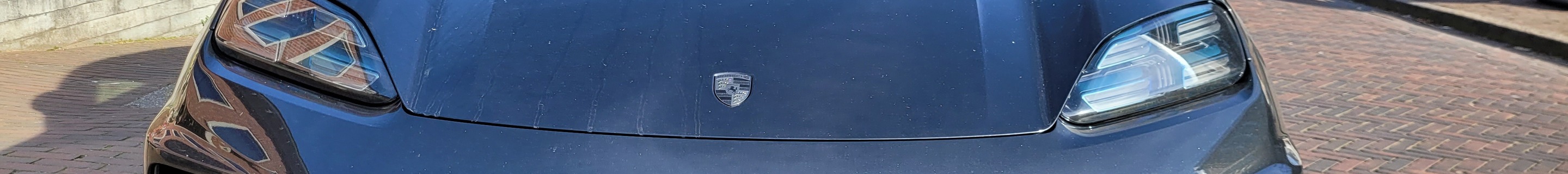 Porsche Macan EV Turbo