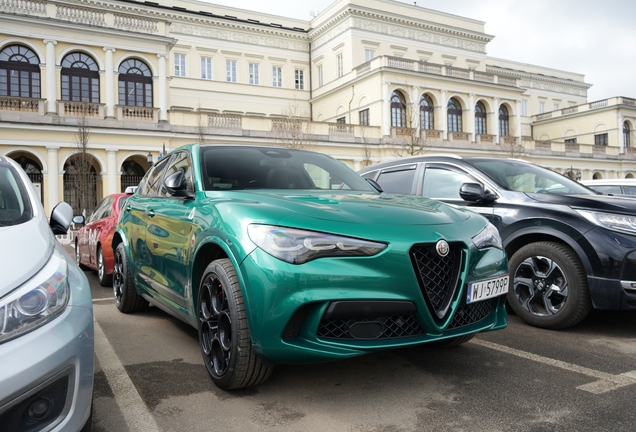 Alfa Romeo Stelvio Quadrifoglio 2023