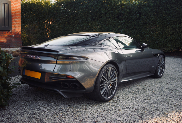 Aston Martin DBS Superleggera