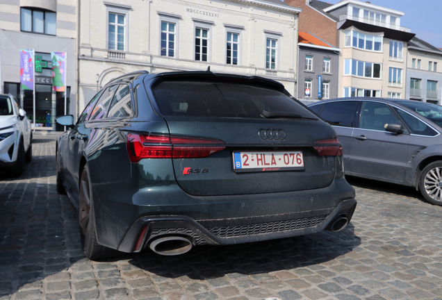 Audi RS6 Avant C8