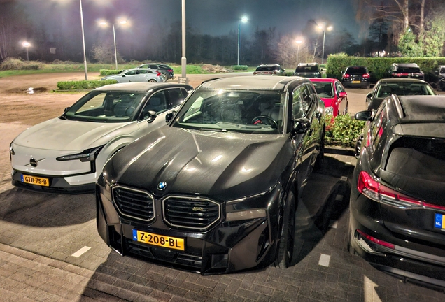 BMW XM G09