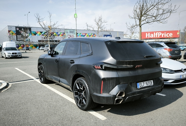 BMW XM G09 Label Red