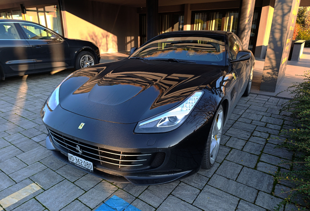 Ferrari GTC4Lusso T