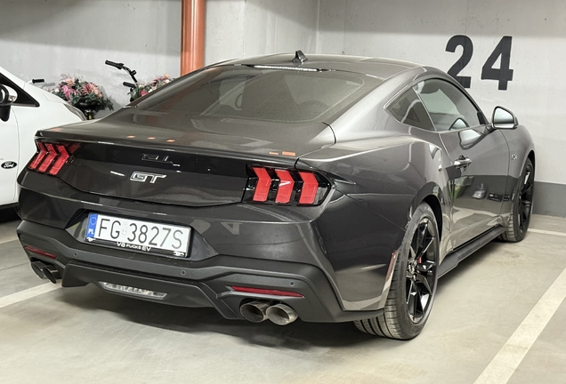 Ford Mustang GT 2024