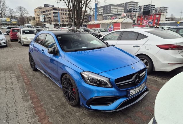 Mercedes-AMG A 45 W176 2015