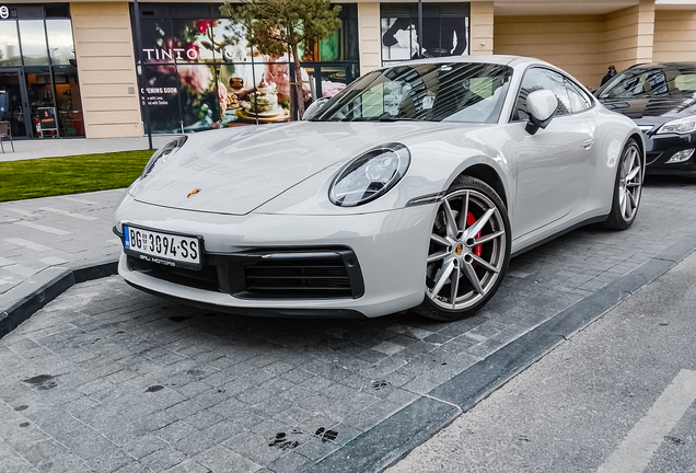 Porsche 992 Carrera 4S MkI