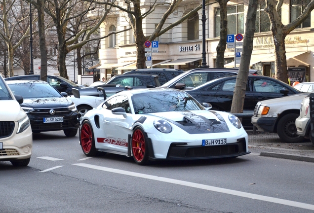 Porsche 992 GT3 RS MkI Weissach Package