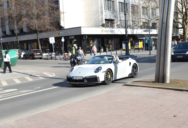 Porsche 992 Turbo S Cabriolet MkI Brabus 820