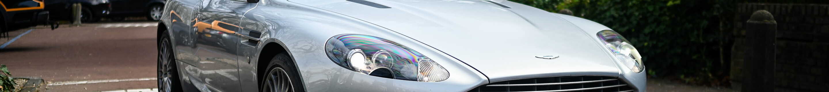 Aston Martin DB9 Volante 2010