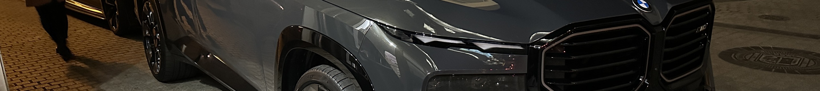 BMW XM G09