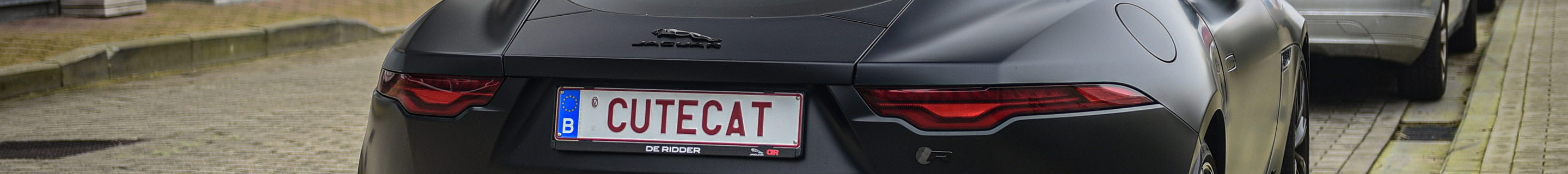 Jaguar F-TYPE R Coupé 2020