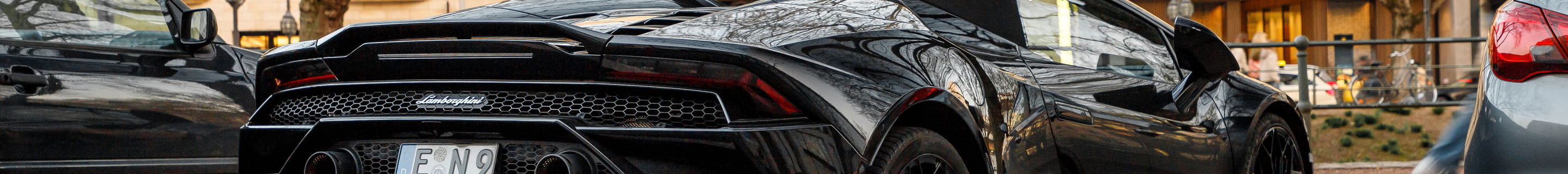 Lamborghini Huracán LP640-4 EVO Spyder