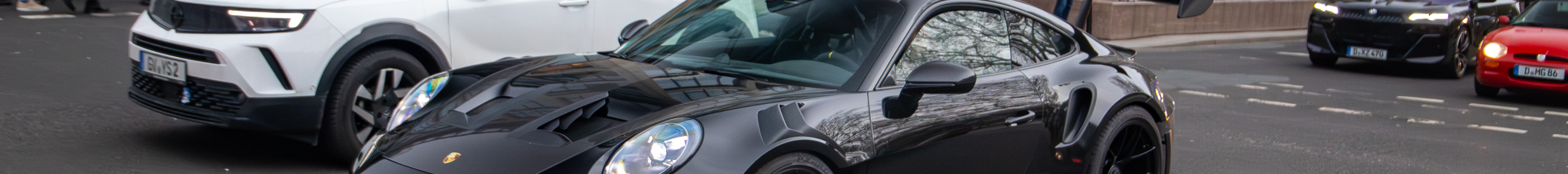 Porsche 992 GT3 RS MkI Weissach Package