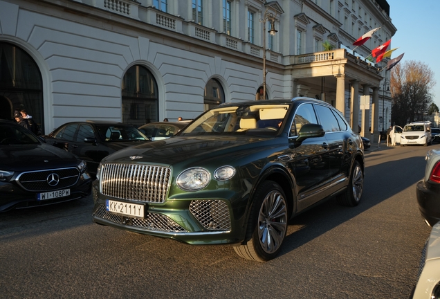 Bentley Bentayga Azure 2024