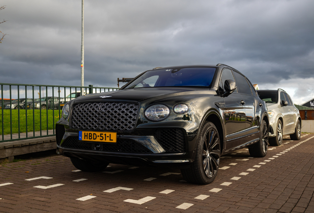 Bentley Bentayga EWB Mulliner