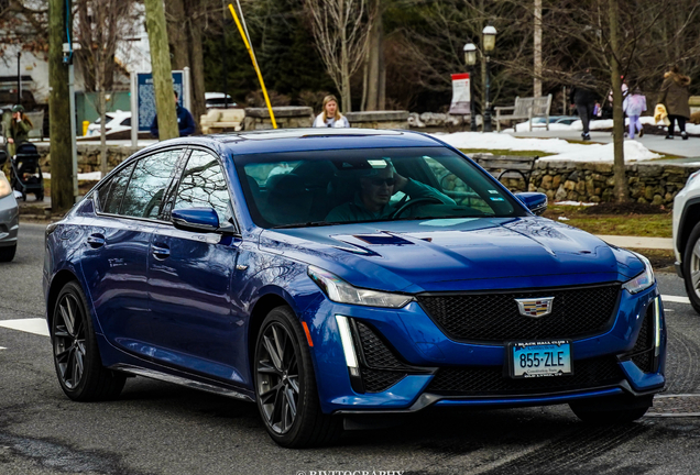 Cadillac CT5-V