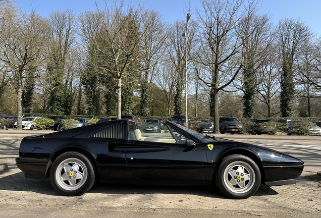 Ferrari 328 GTS