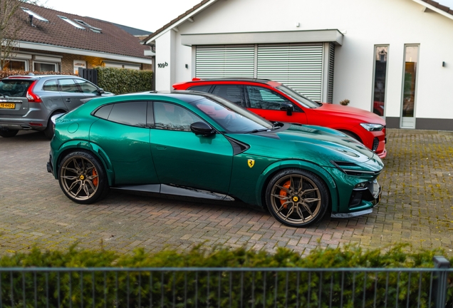 Ferrari Purosangue Novitec Esteso