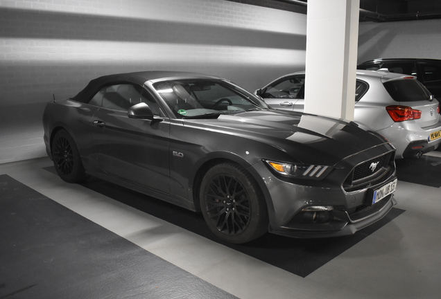 Ford Mustang GT Convertible 2015