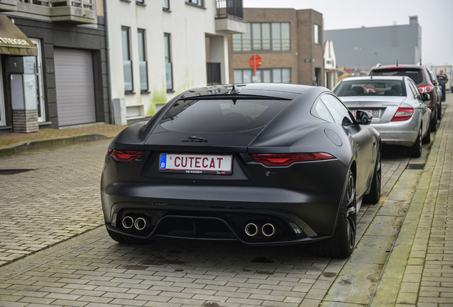 Jaguar F-TYPE R Coupé 2020