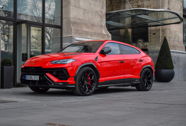 Lamborghini Urus Performante