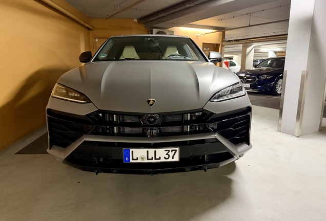 Lamborghini Urus SE