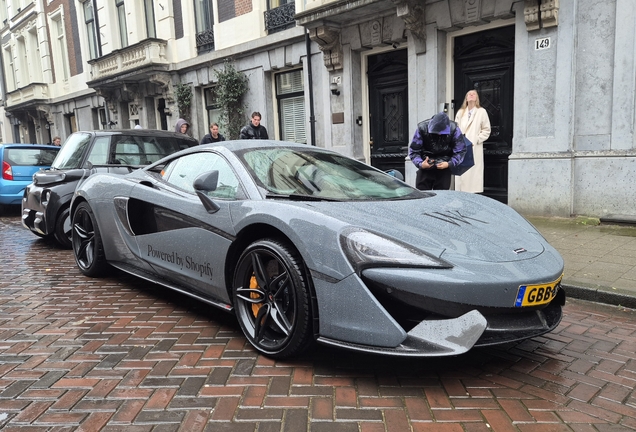 McLaren 570S