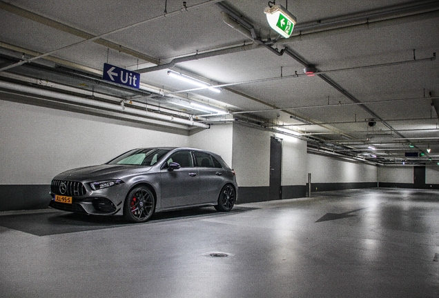 Mercedes-AMG A 45 S W177