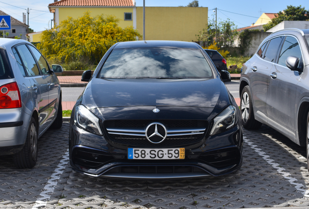 Mercedes-AMG A 45 W176 2015