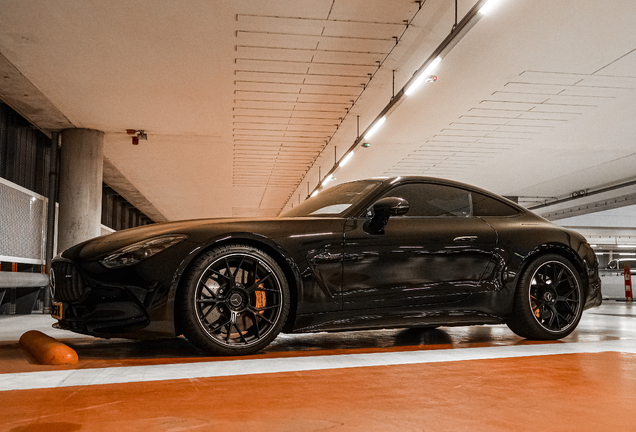 Mercedes-AMG GT 63 C192