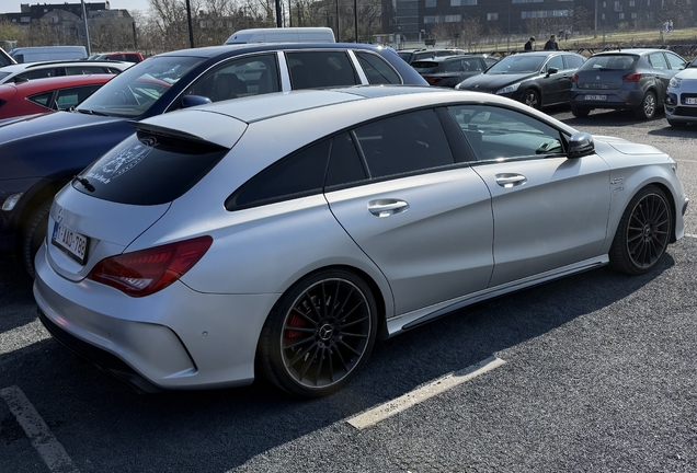 Mercedes-Benz CLA 45 AMG Shooting Brake