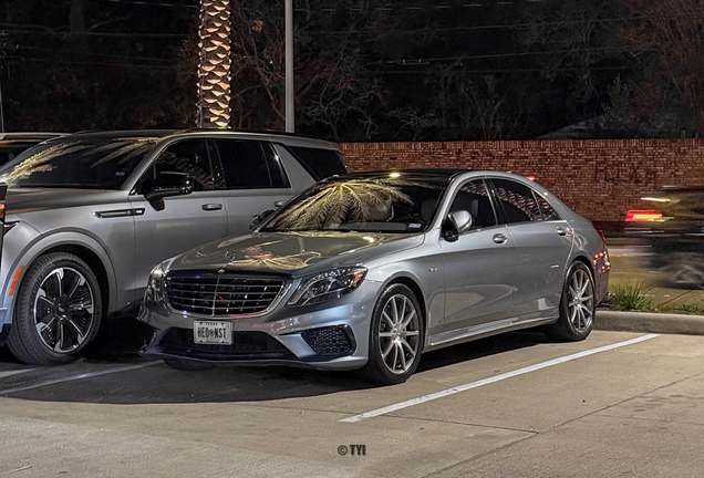 Mercedes-Benz S 63 AMG V222