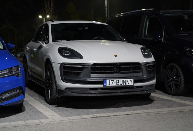 Porsche 95B Macan GTS MkIII