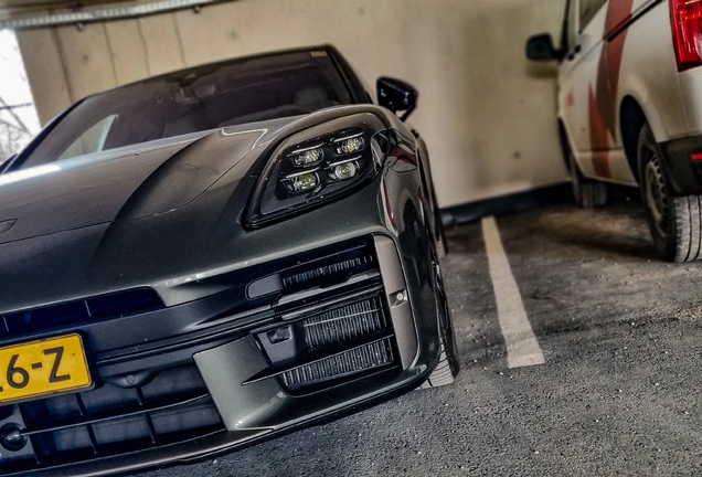 Porsche 972 Panamera Turbo S E-Hybrid