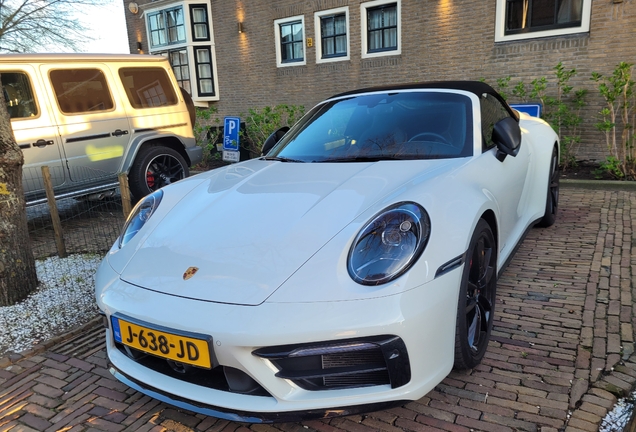 Porsche 992 Carrera 4S Cabriolet MkI