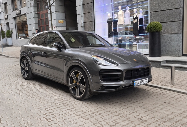 Porsche Cayenne Coupé Turbo S E-Hybrid