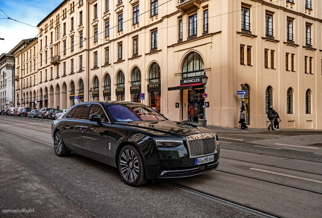 Rolls-Royce Ghost Series II 2025