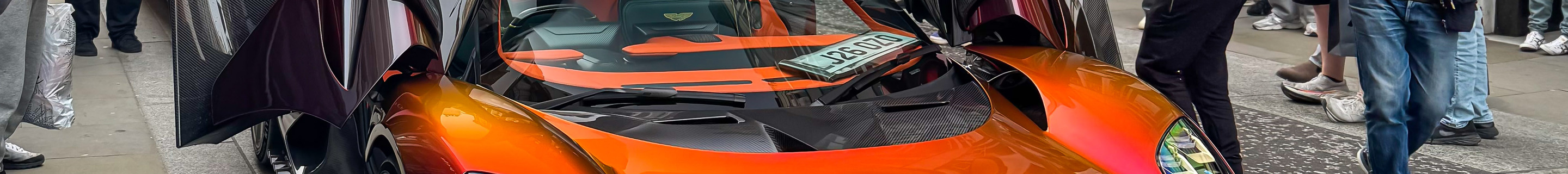 Aston Martin Valhalla