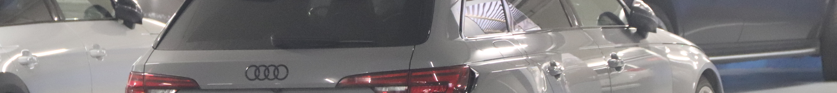 Audi RS4 Avant B9