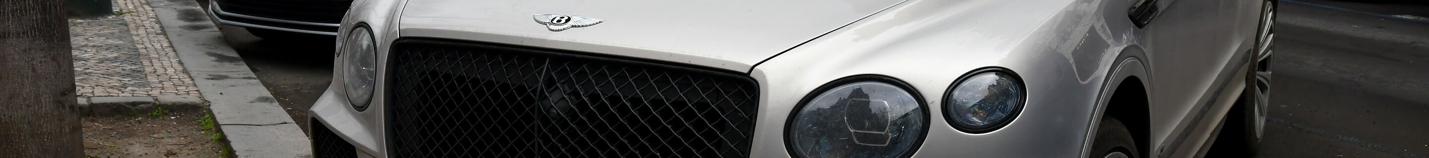 Bentley Bentayga V8 S 2024