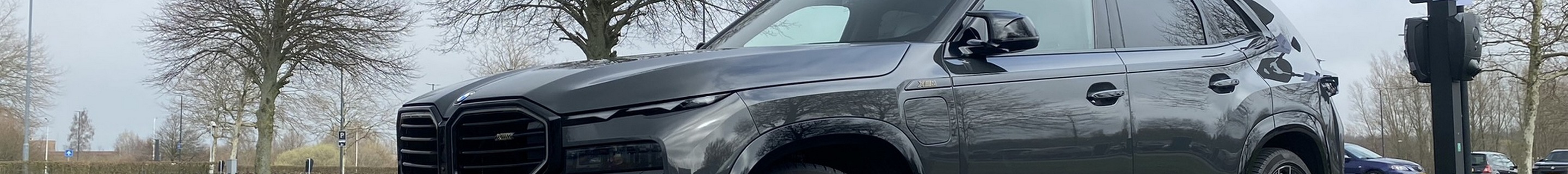 BMW XM G09