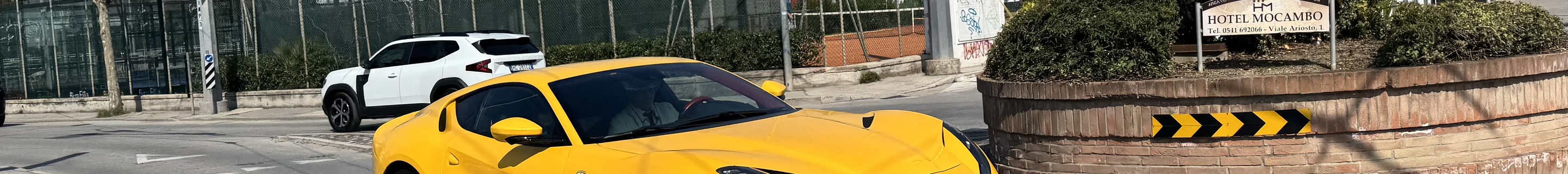 Ferrari 812 Superfast