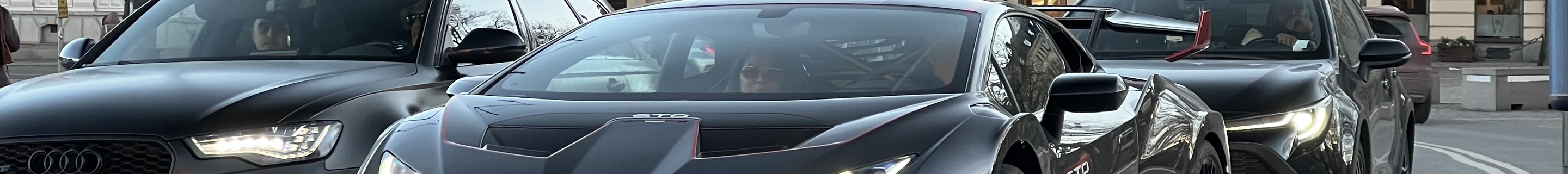 Lamborghini Huracán LP640-2 STO